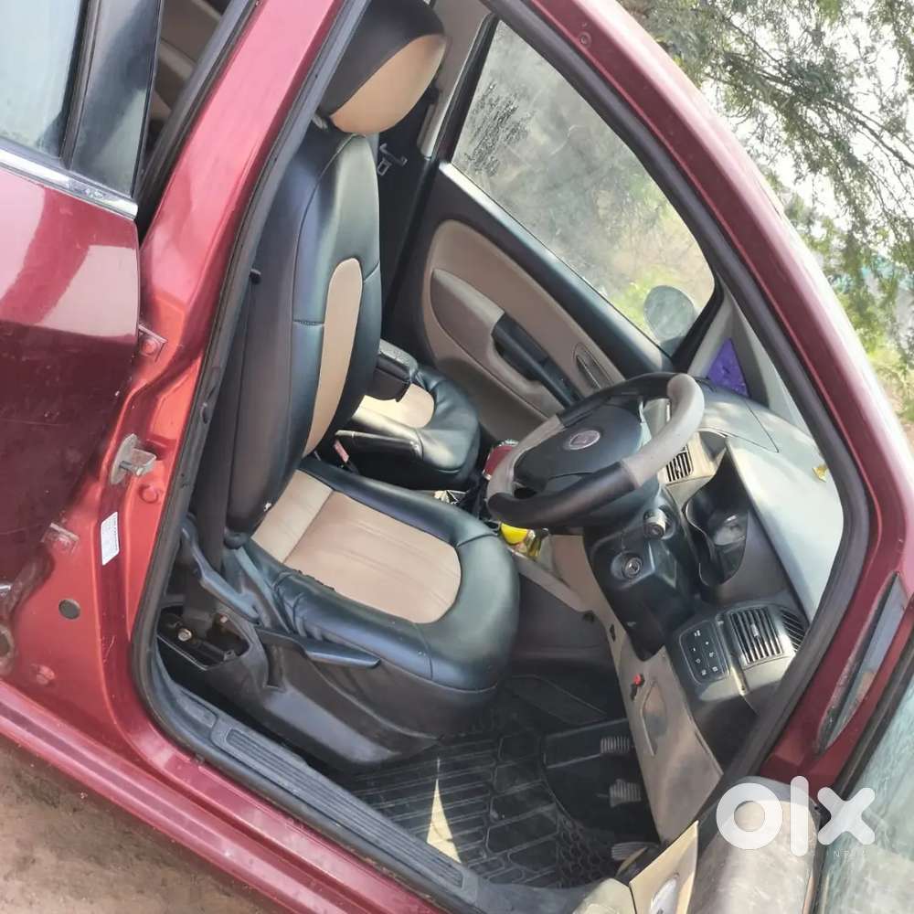 Fiat Linea Emotion 2010 Diesel Car