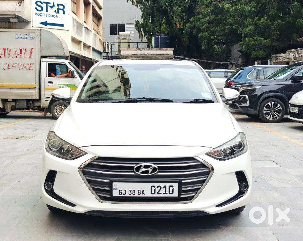 Hyundai Elantra 1.6 Sx Option At, 2018, Petrol