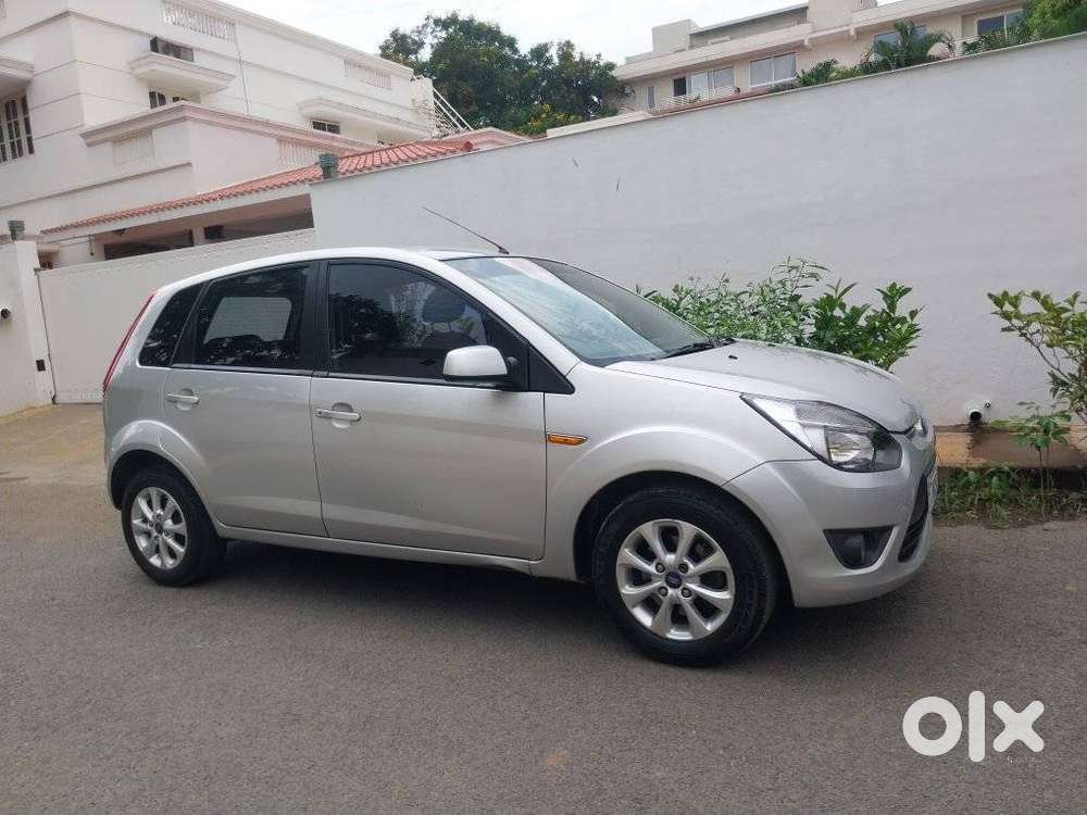 Ford Figo 1.2p Titanium Plus Mt, 2011, Petrol