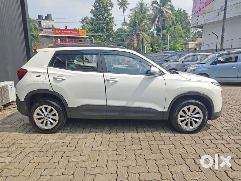 Skoda Kylaq Signature At, 2025, Petrol