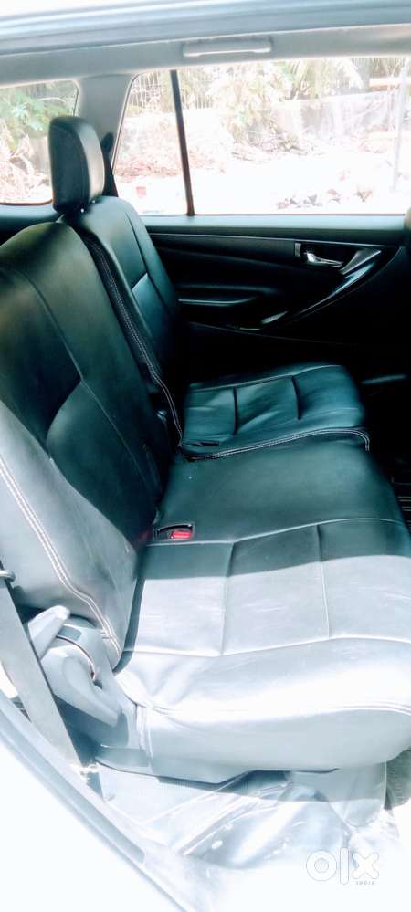 Toyota Innova Crysta 2.4 G Mt 7 Str, 2019, Diesel