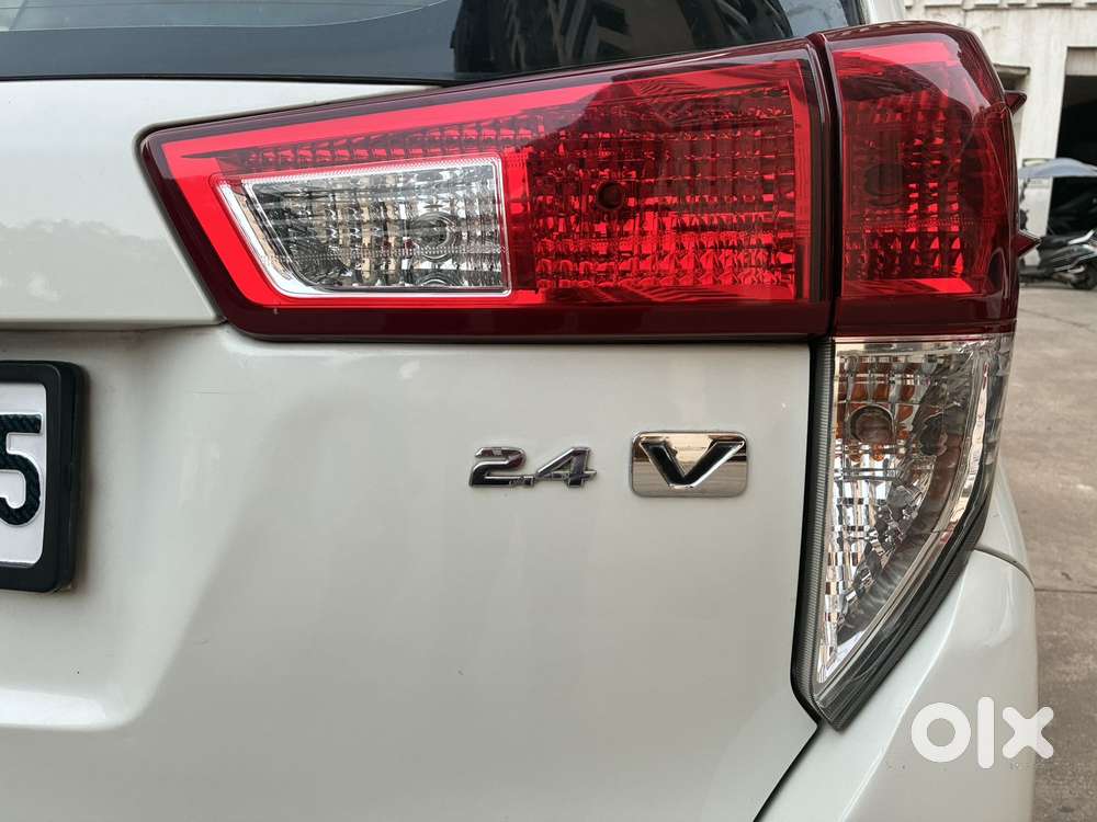 Toyota Innova Crysta 2.4 Vx Mt 8s, 2018, Diesel