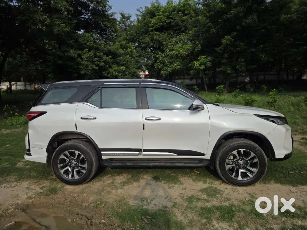 Toyota Fortuner Legender 2024 Diesel