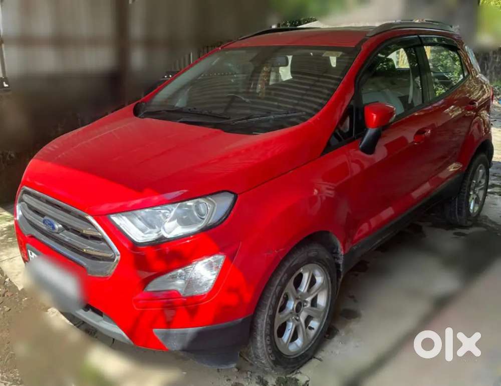 Ford Ecosport 2017 Variant Top Model With Sunroof And Six Airbag.
