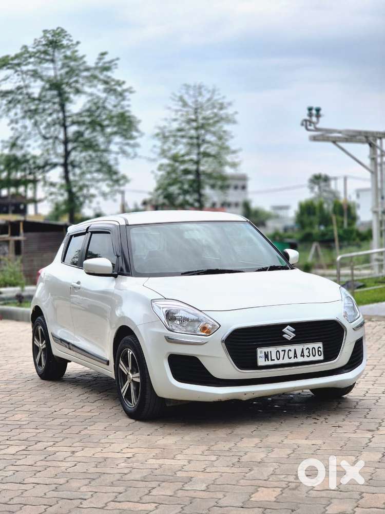 Maruti Suzuki Swift 2018 Amt Vxi, 2019, Petrol
