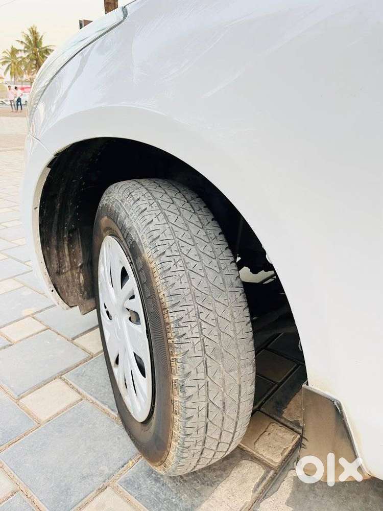 Maruti Suzuki Swift Vxi, 2016, Petrol