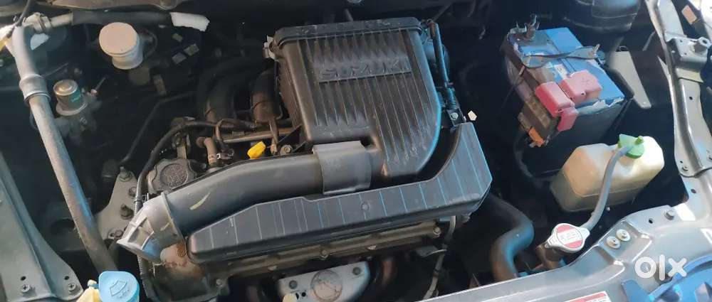 Swift Maruti 2013 Lxi 2nd-owner.