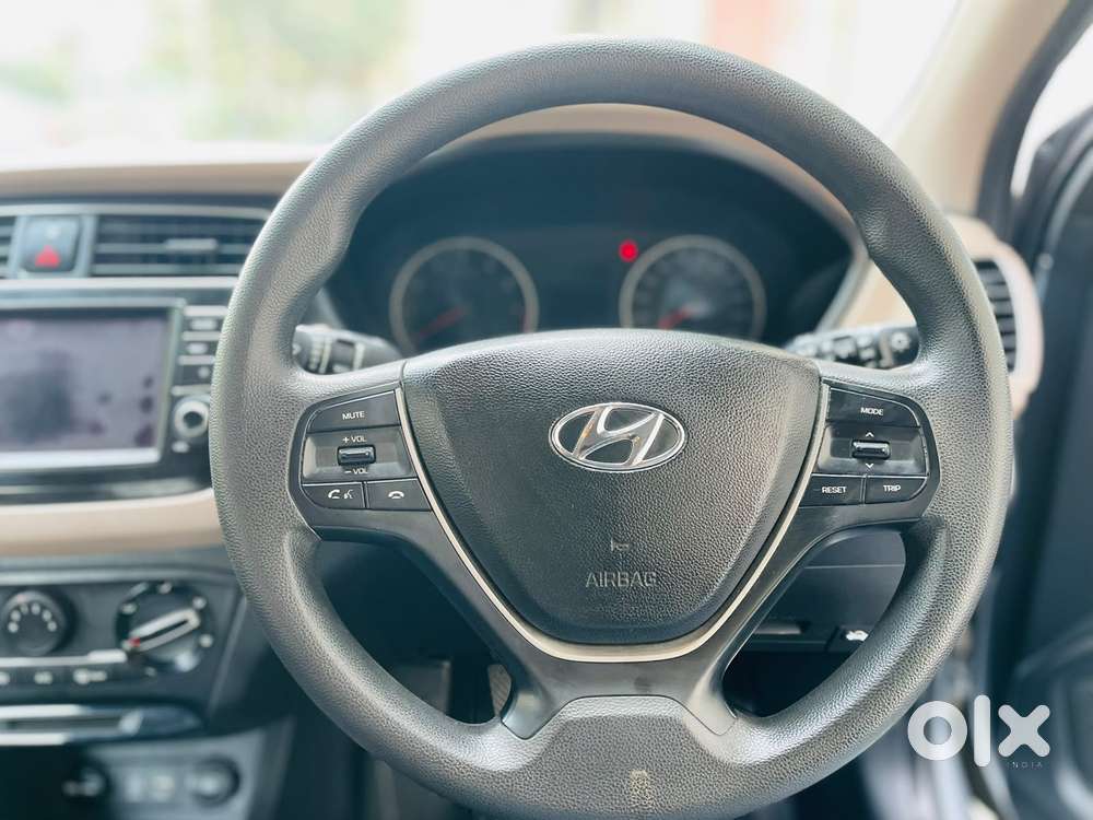 Hyundai I20 Sportz 1.2 Mt, 2020, Petrol
