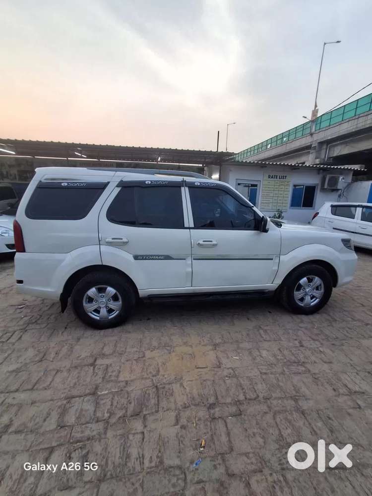 Tata Safari Storme [ ] 2.2 Ex 4x2, 2018, Diesel
