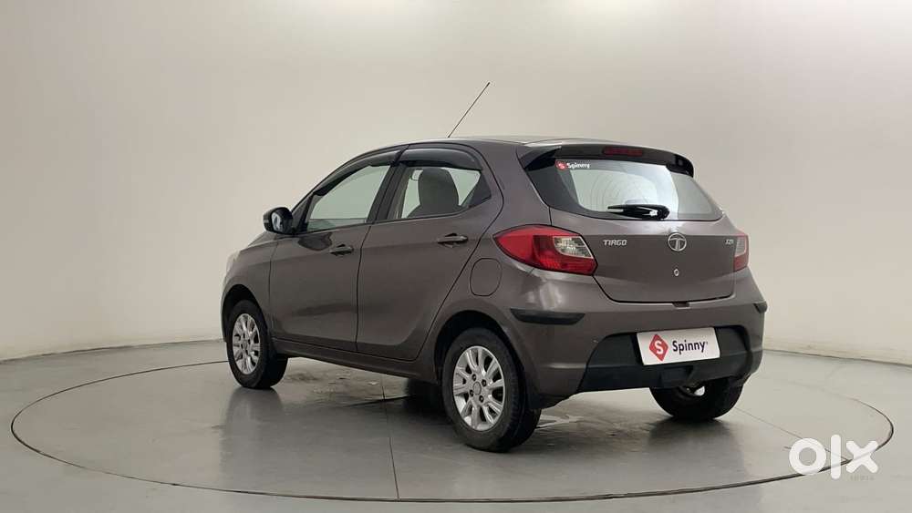 Tata Tiago Xza, 2017, Petrol