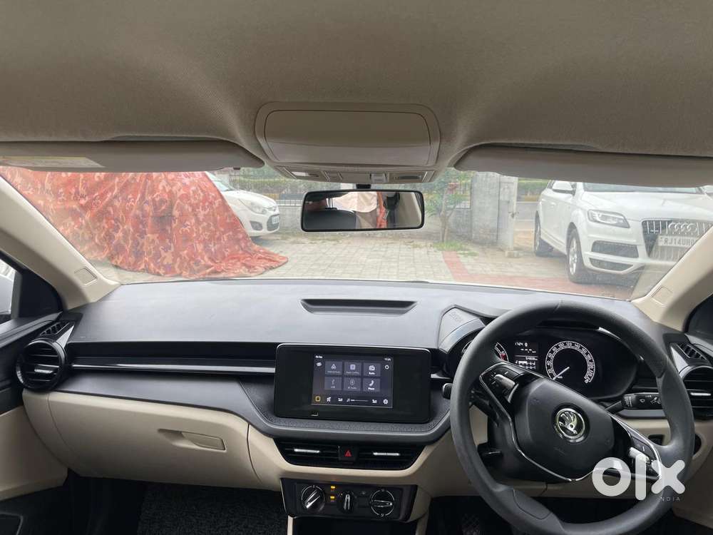 Skoda Slavia 1.0 Active Tsi, 2022, Petrol
