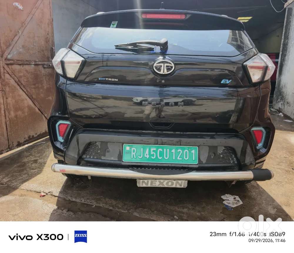 Tata Nexon Ev 2022 Dark