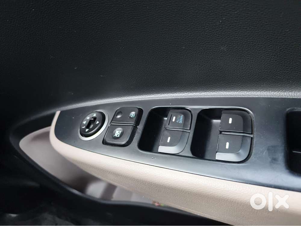 Hyundai Grand I10 Sportz(o) 1.2 Mt, 2017, Petrol