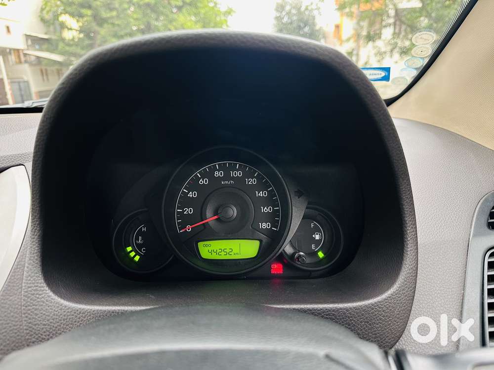 Hyundai Eon Magna +, 2017, Petrol