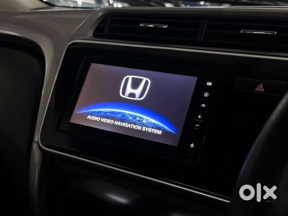 Honda City 1.5 V Cvt I-vtec Mt, 2022, Petrol