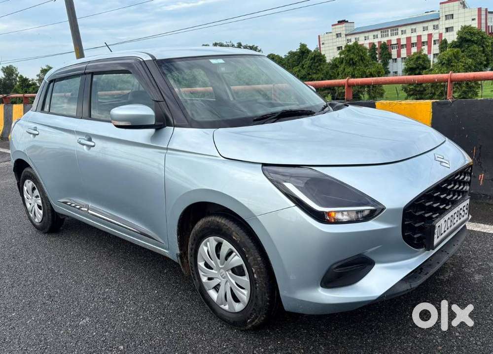 Maruti Suzuki Swift Vxi + Manual, 2024, Petrol