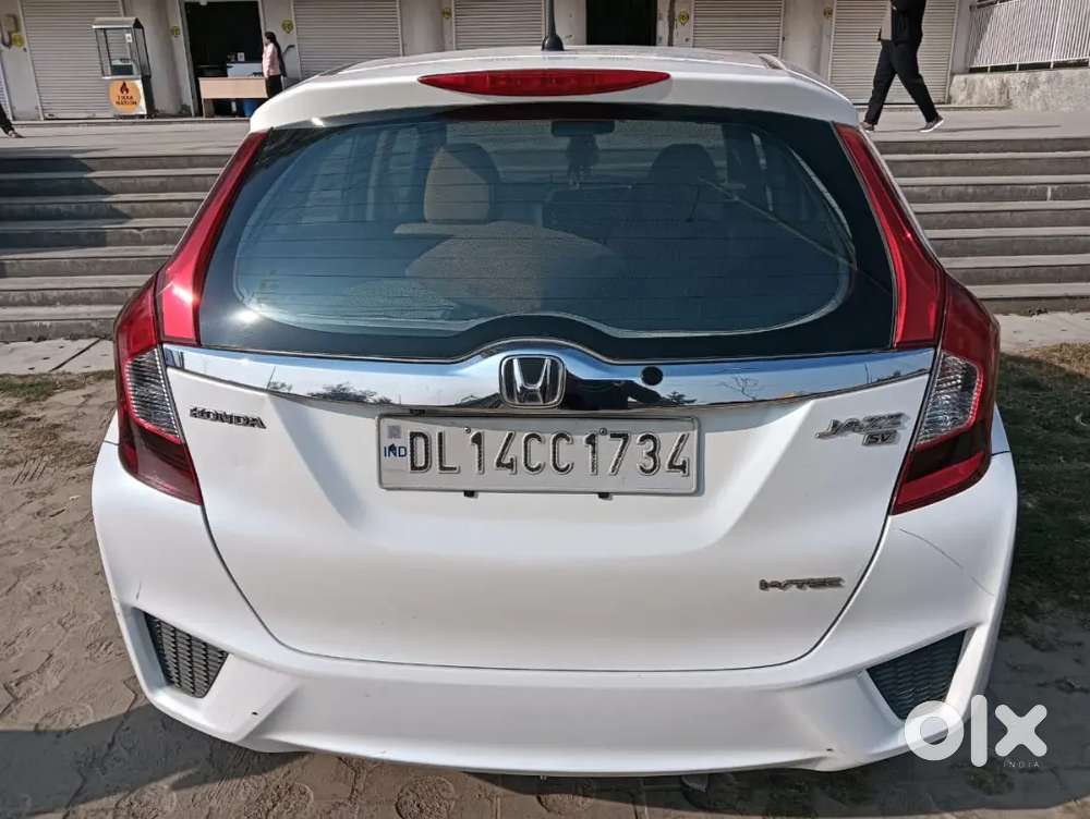Honda Jazz 2015 Petrol Well Maintained