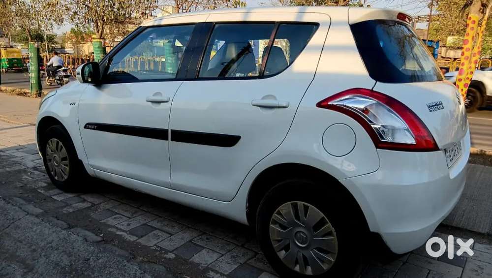 Maruti Suzuki Swift 2012 Petrol