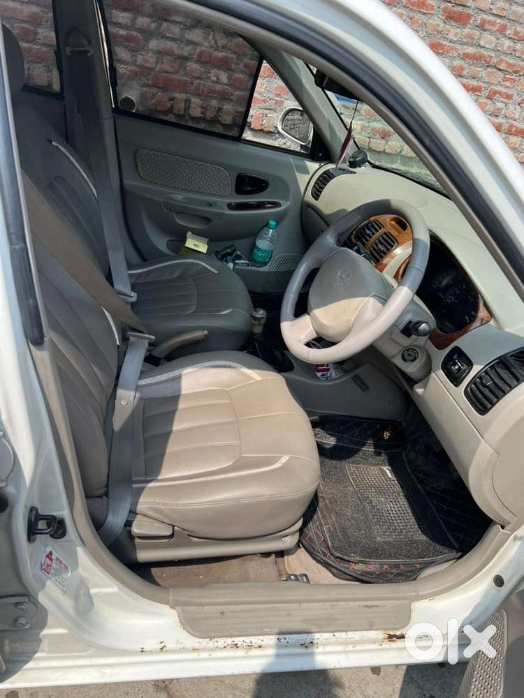 Hyundai Car Model 2012