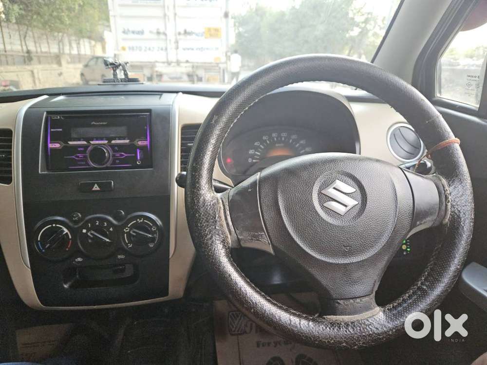 Cng Maruti Suzuki Wagon R Lxi (company Fitted Cng) 2017
