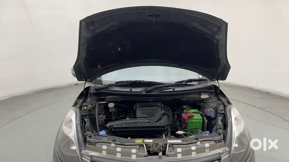 Maruti Suzuki Swift Dzire Vxi Optional, 2016, Cng & Hybrids