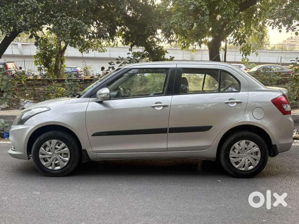 Maruti Suzuki Swift Dzire Vxi Optional, 2017, Petrol
