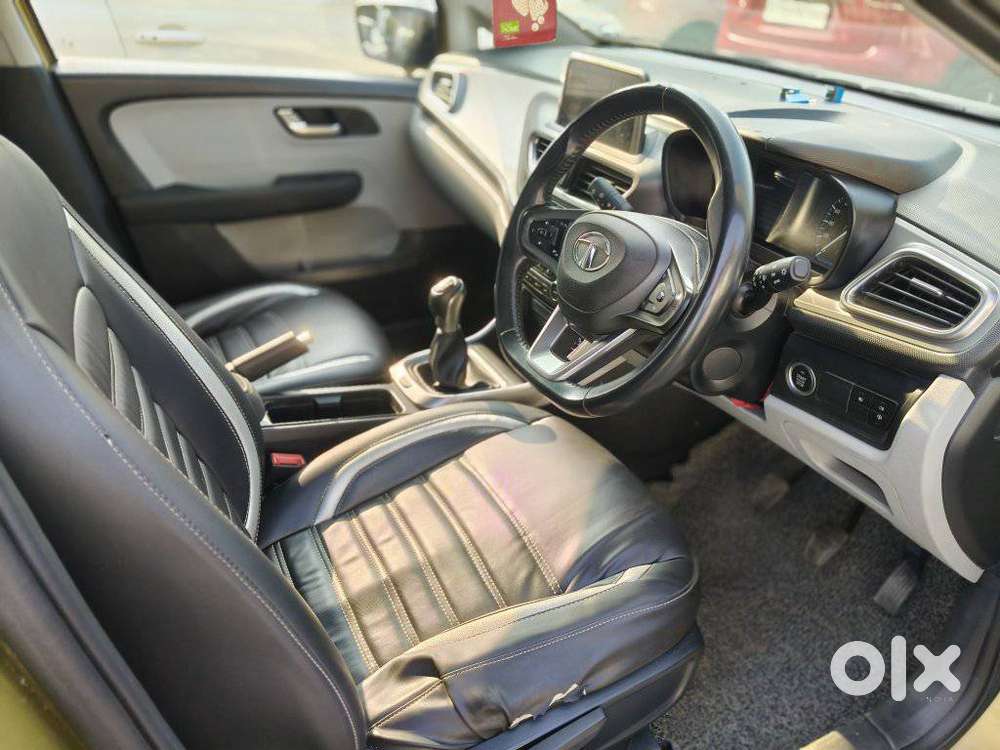 Tata Altroz Xz, 2020, Petrol