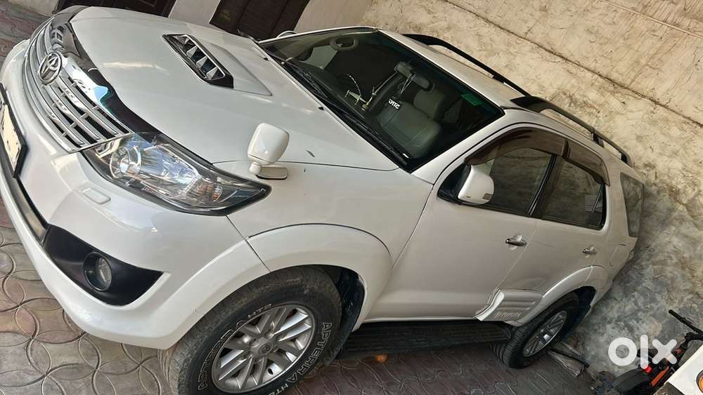 Toyota Fortuner 2012 Diesel Well Maintained