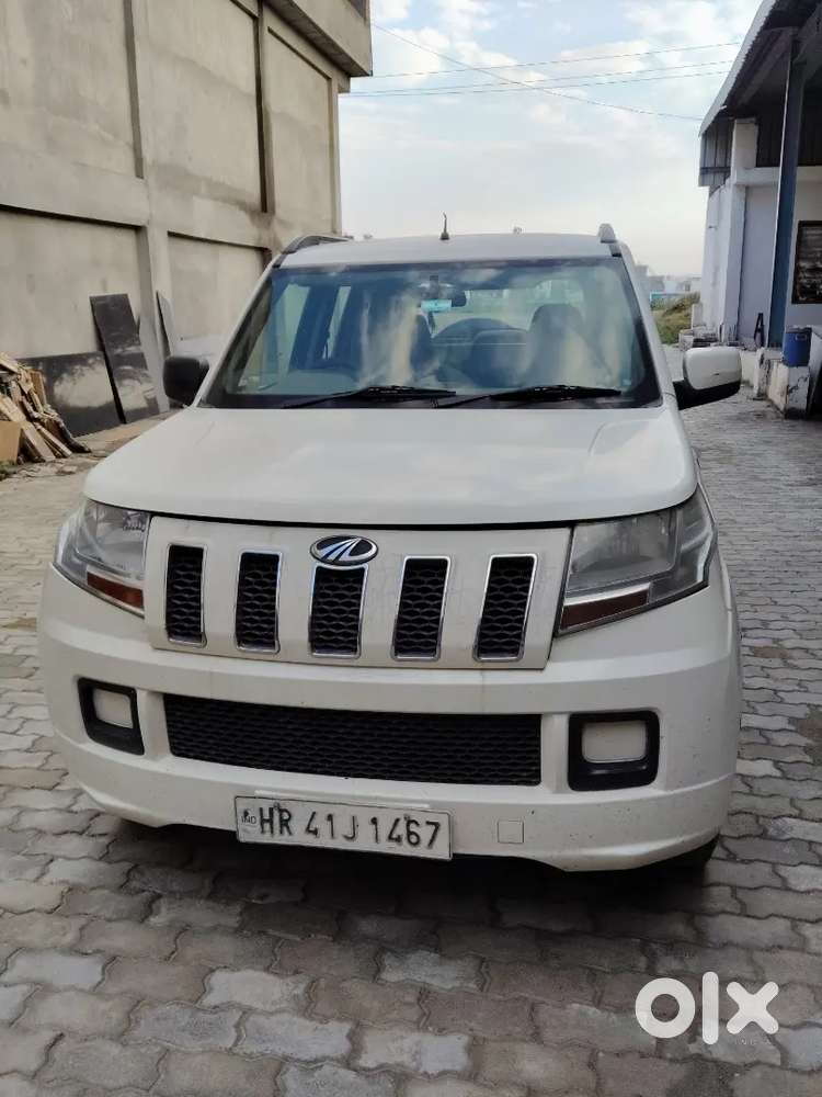 Mahindra Tuv 300 2018 Diesel 303000 Km Driven