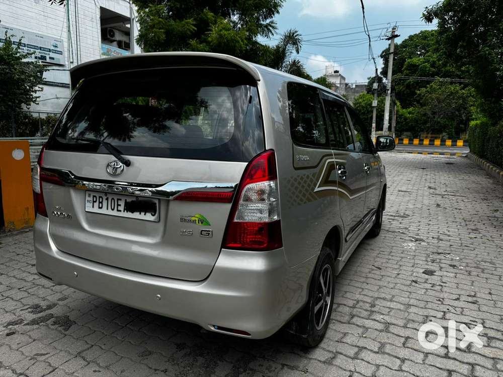 Toyota Innova 2.5 Gx (diesel) 8 Seater, 2012, Diesel