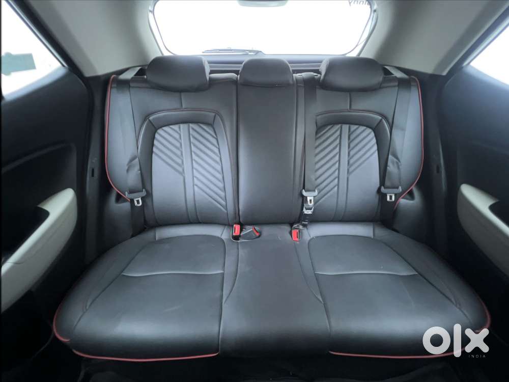 Hyundai Venue 1.0 Sx (o) Turbo Dct, 2023, Petrol