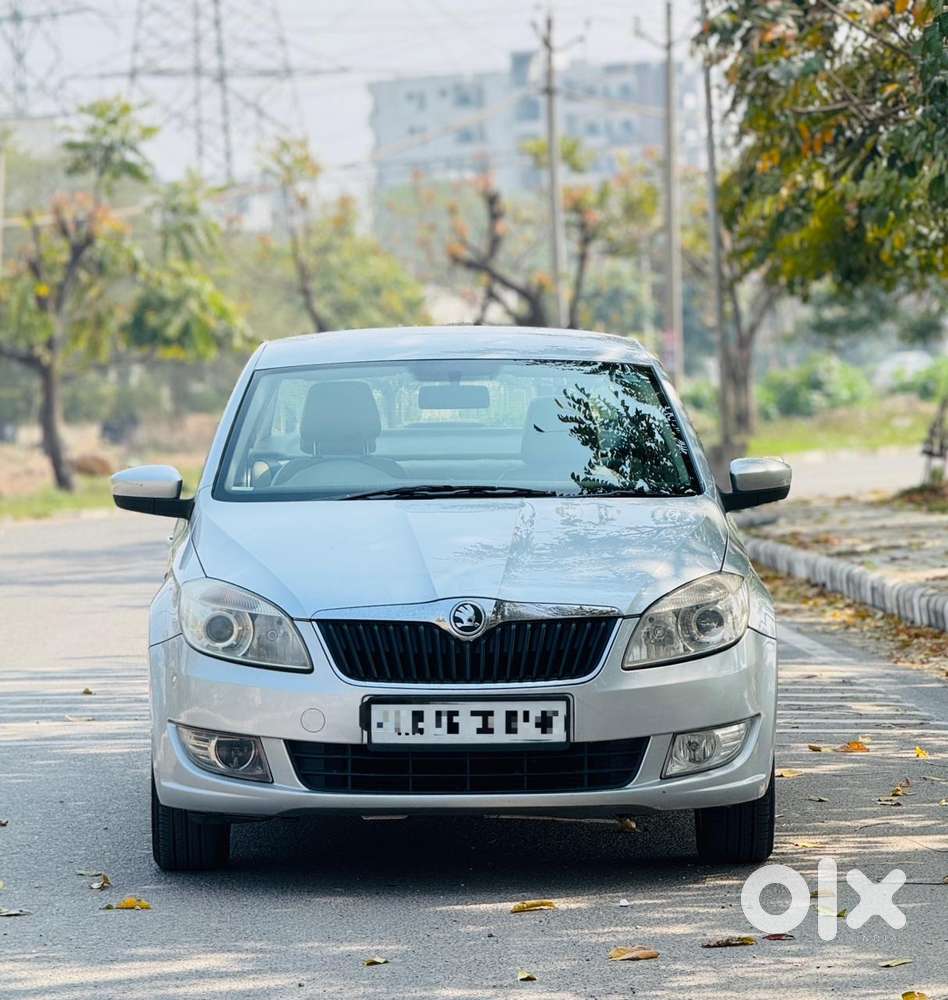 Skoda Rapid 2013-2016 1.5 Tdi At Ambition With Alloy Wheel, 2015, Di..