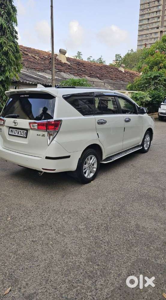 Toyota Innova Crysta 2.8z Automatic, 2017, Diesel
