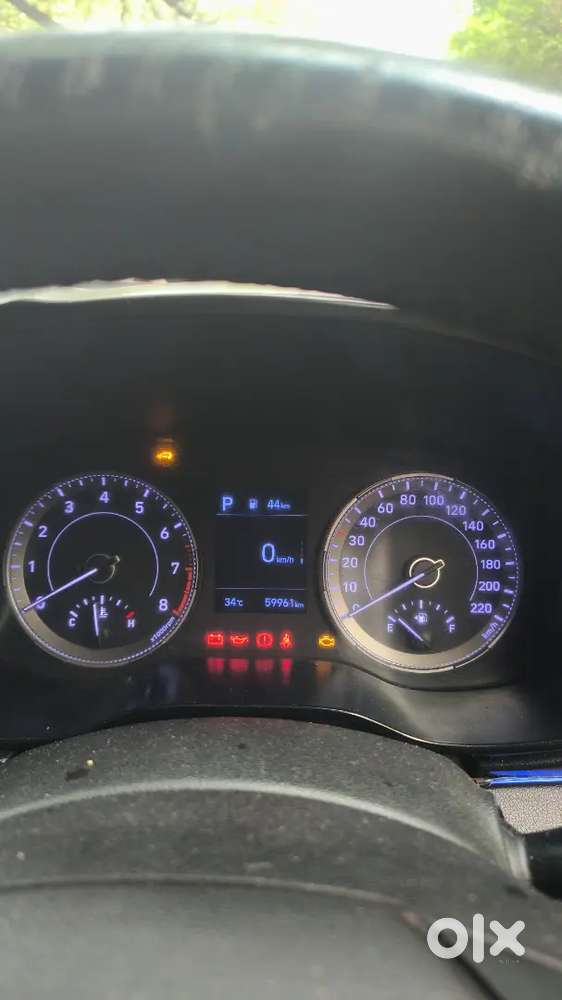 Hyundai Venue Turbo Dct 2020