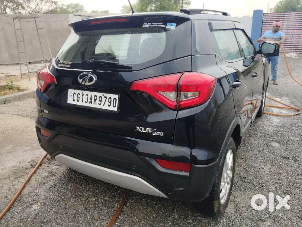 Mahindra Xuv300 2023