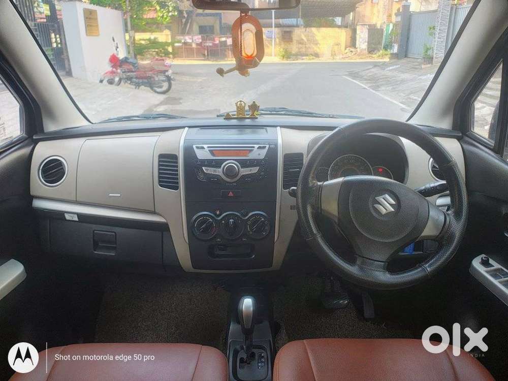 Maruti Suzuki Wagon R Amt Vxi Plus, 2016, Petrol