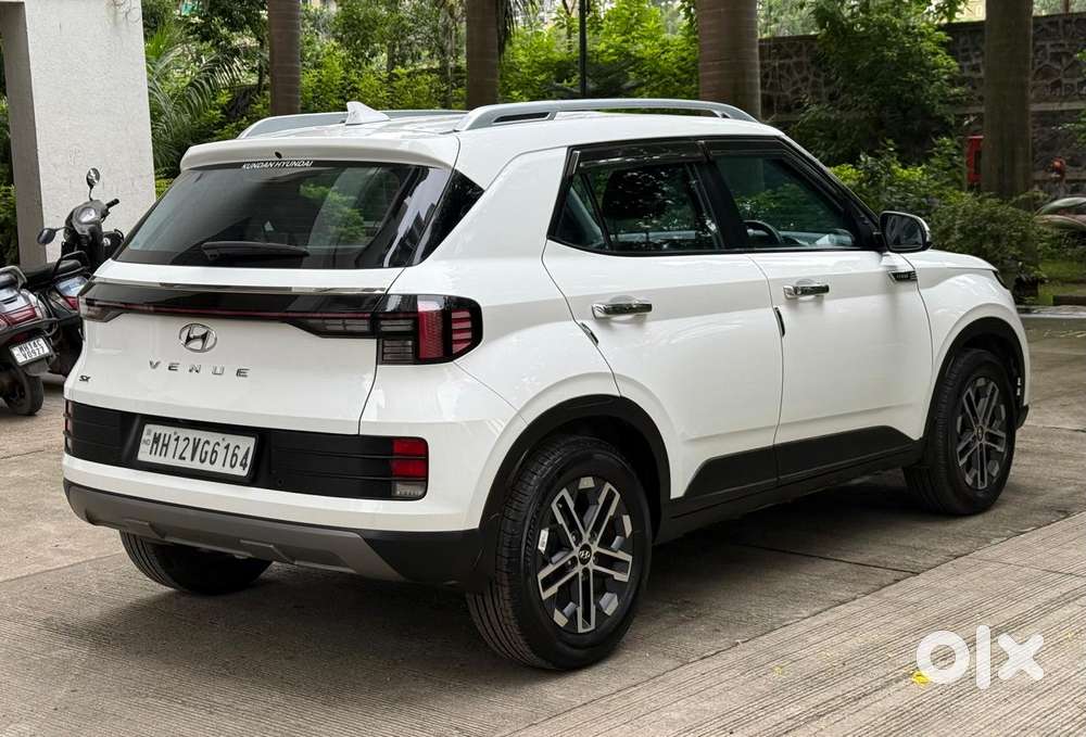 Hyundai Venue Sx Mt, 2023, Diesel