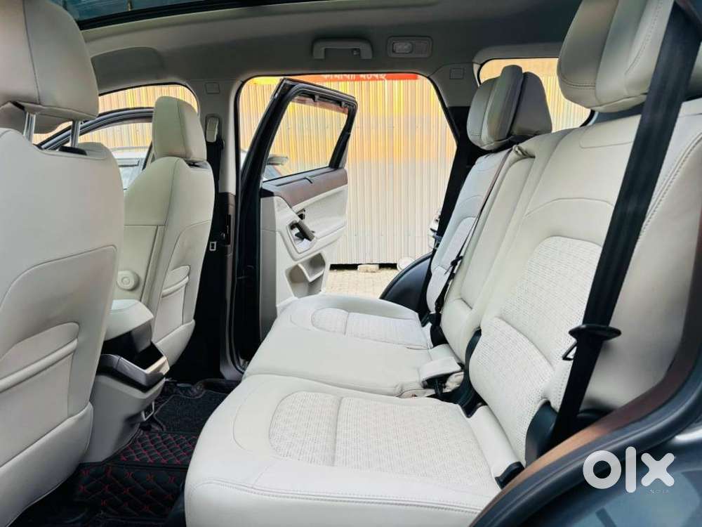 Tata Safari Accomplished Plus Dual Tone At, 2024, Diesel