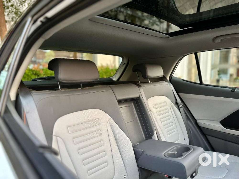 Hyundai Creta 1.5 Sx (o) Ivt Petrol, 2025, Petrol