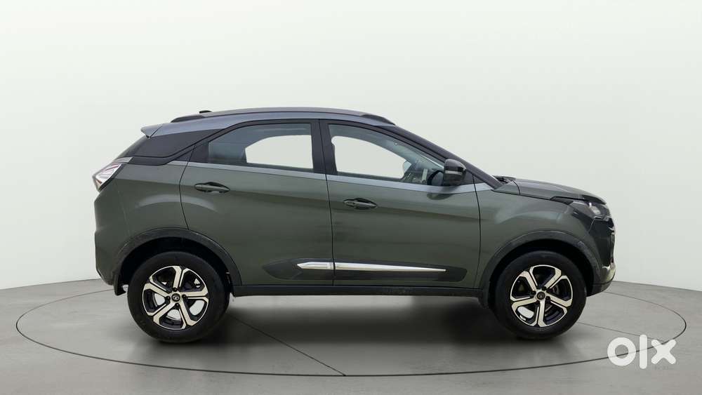 Tata Nexon 1.2 Revotron Xz Plus Premium, 2022, Petrol