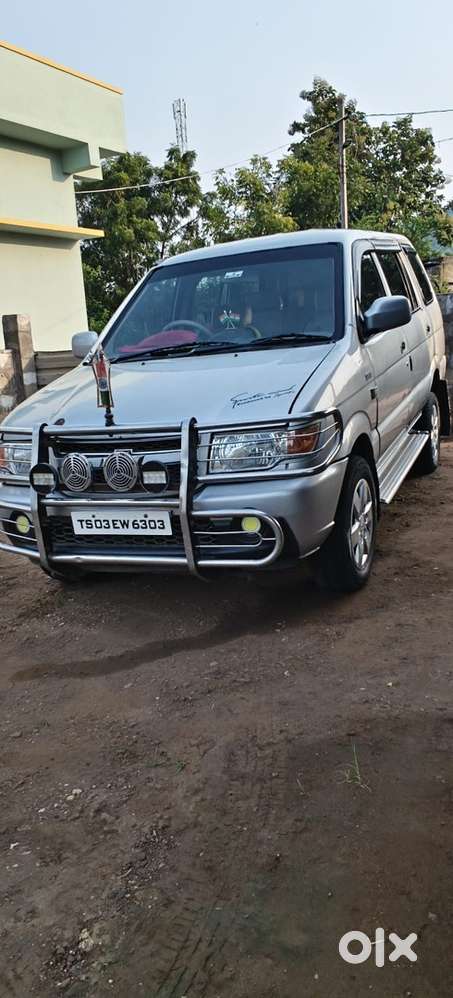 Chevrolet Tavera Neo 2014 Year