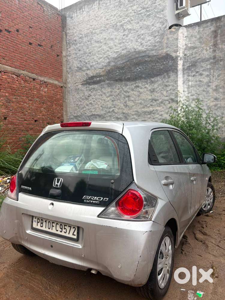 Honda Brio Petrol 2015 Car