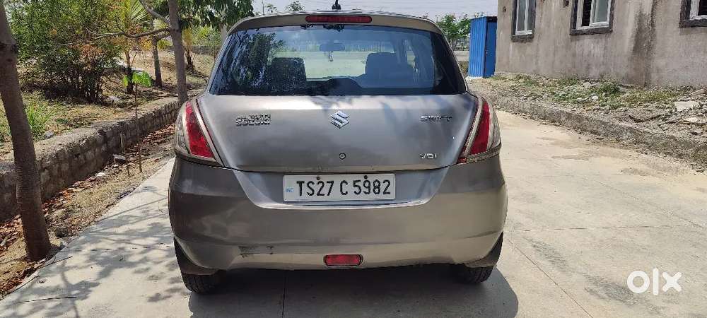 Maruti Suzuki Swift 2012 Diesel 165000 Km Driven