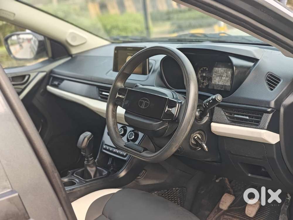 Tata Nexon Smart 1.2 Revotron Petrol 5 Mt, 2024, Cng & Hybrids