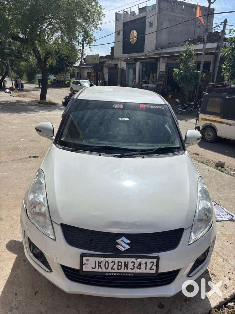 Maruti Suzuki Swift 2015 Petrol Well Maintained
