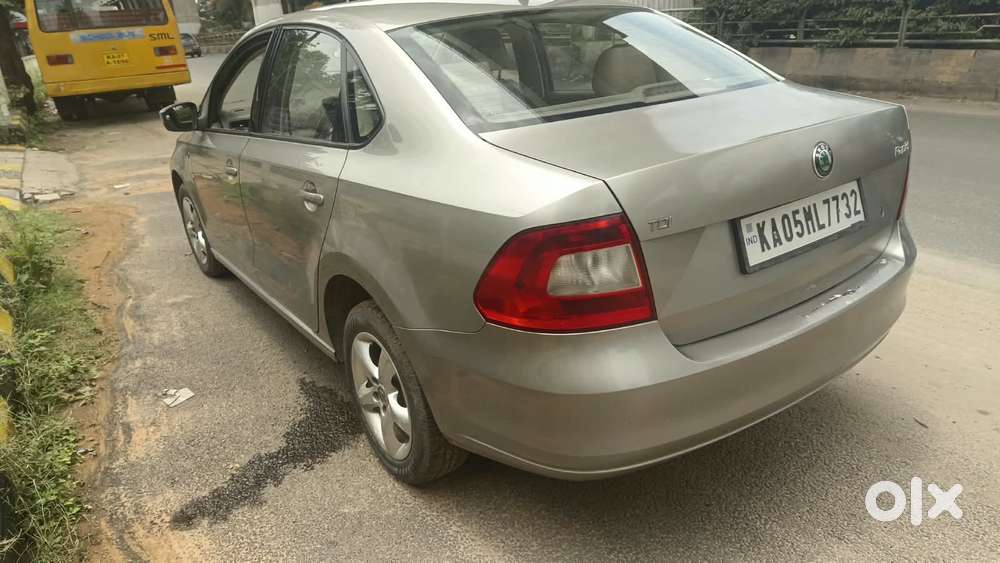 Skoda Rapid 1.6 TDI Elegance, 2012, Diesel