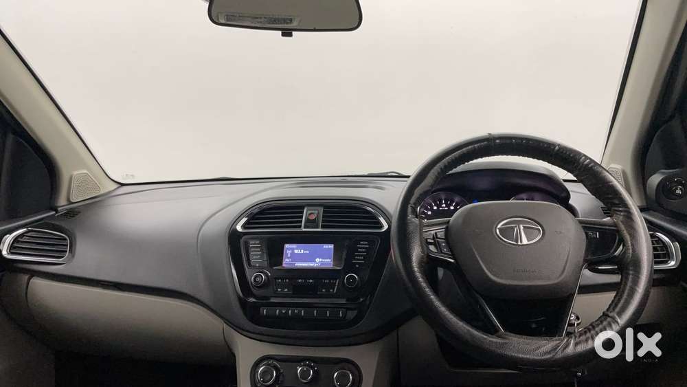 Tata Tiago Xza, 2018, Petrol
