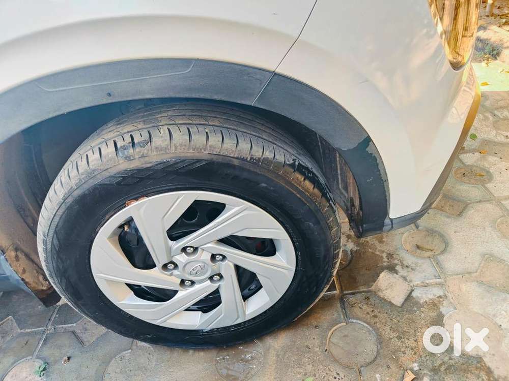 Hyundai Venue 2020 Petrol 53000 Km Driven