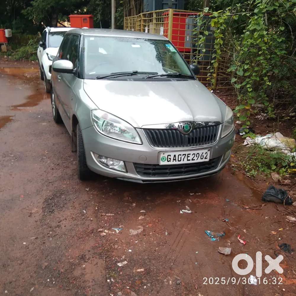 Skoda Fabia 2012 Petrol 90000 Km Driven
