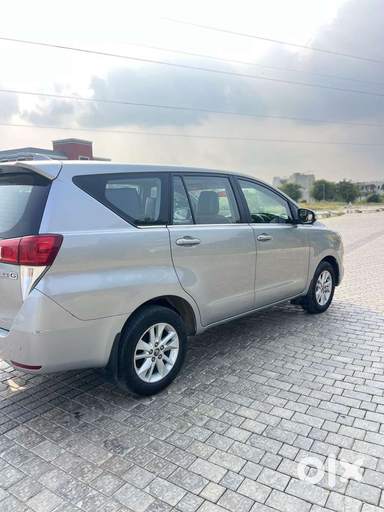 Toyota Innova Crysta 2.4 G Mt, 2018, Diesel